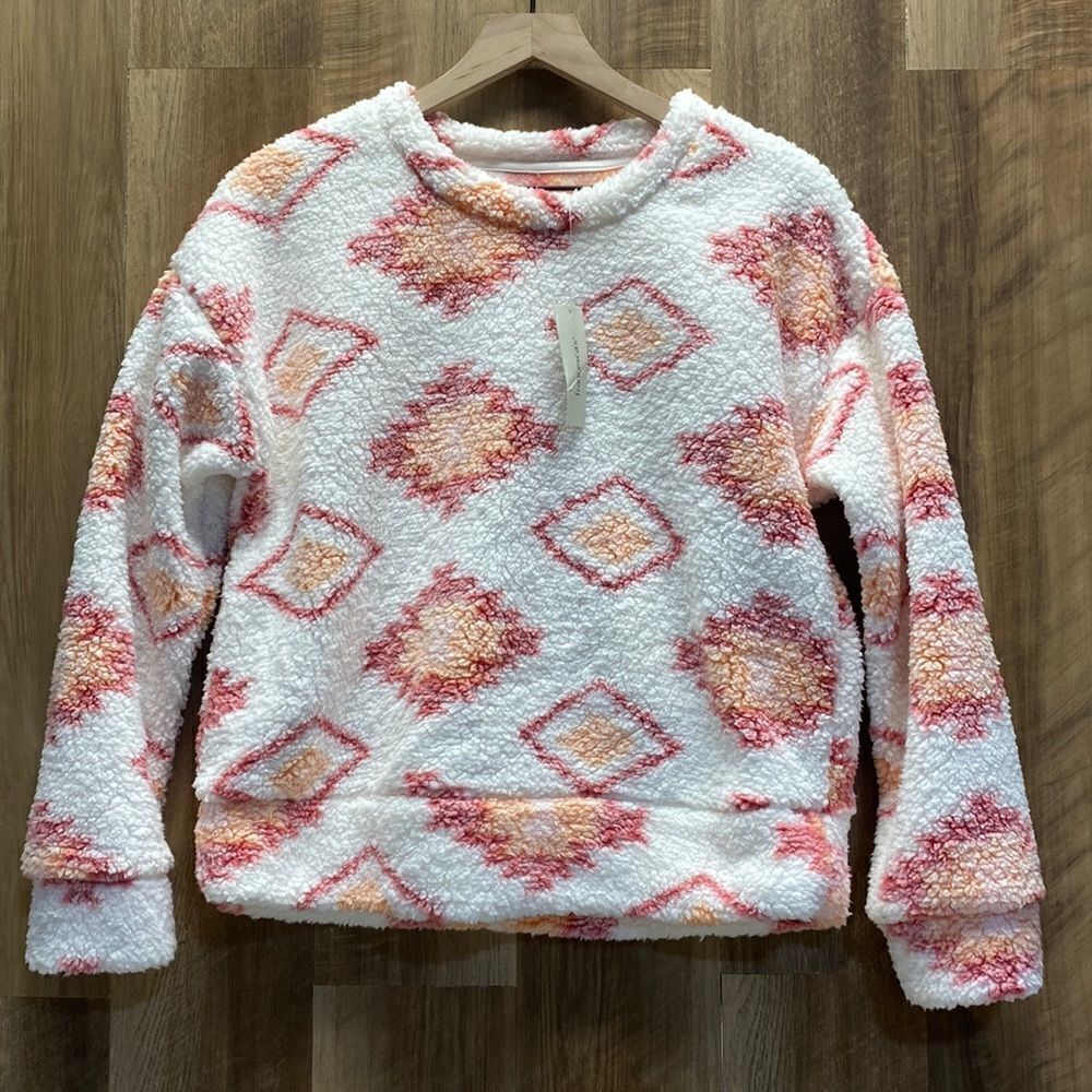 FRANCESCA’S - Sherpa Pull Over (Boxd1)
